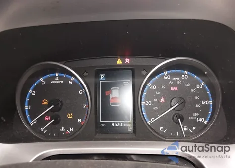 2017 Toyota Rav4 Le z USA, uszkodzony, nr VIN JTMBFREV9HJ144071